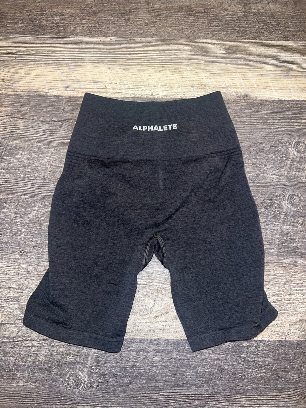 Alphalete Black High Rise 7” Biker Workout Shorts Women’s Small
